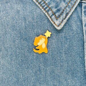 ⭐Enamel Pin Dog reaching star jewelry broch Cartoon Animal Orange Oz New Student